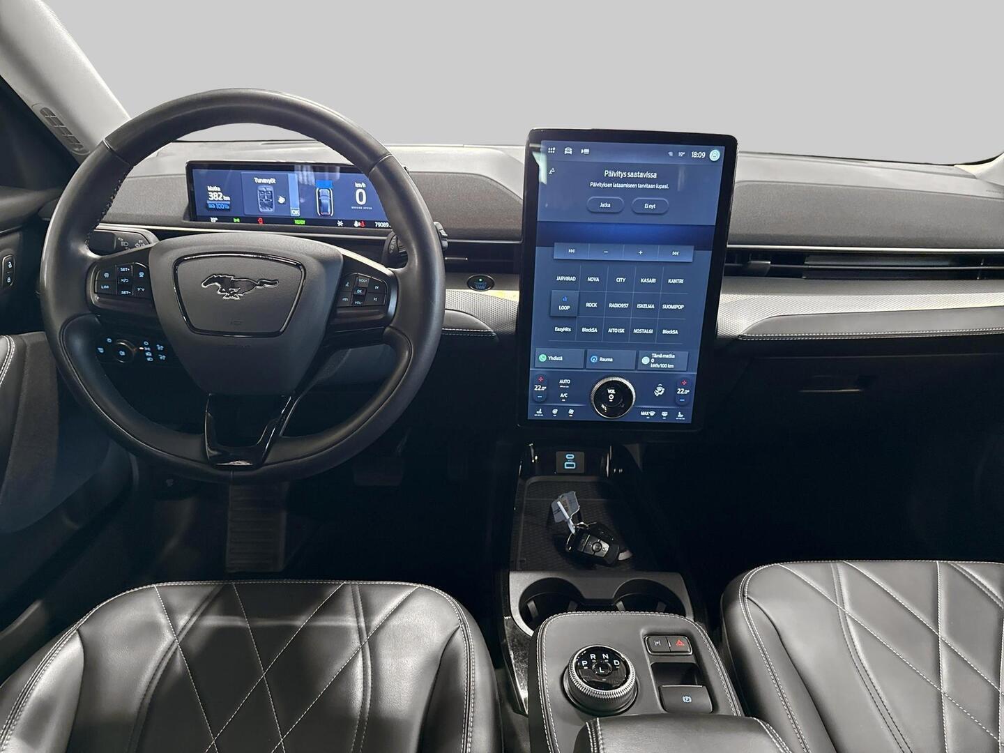 FORD Mustang Mach-E 2022