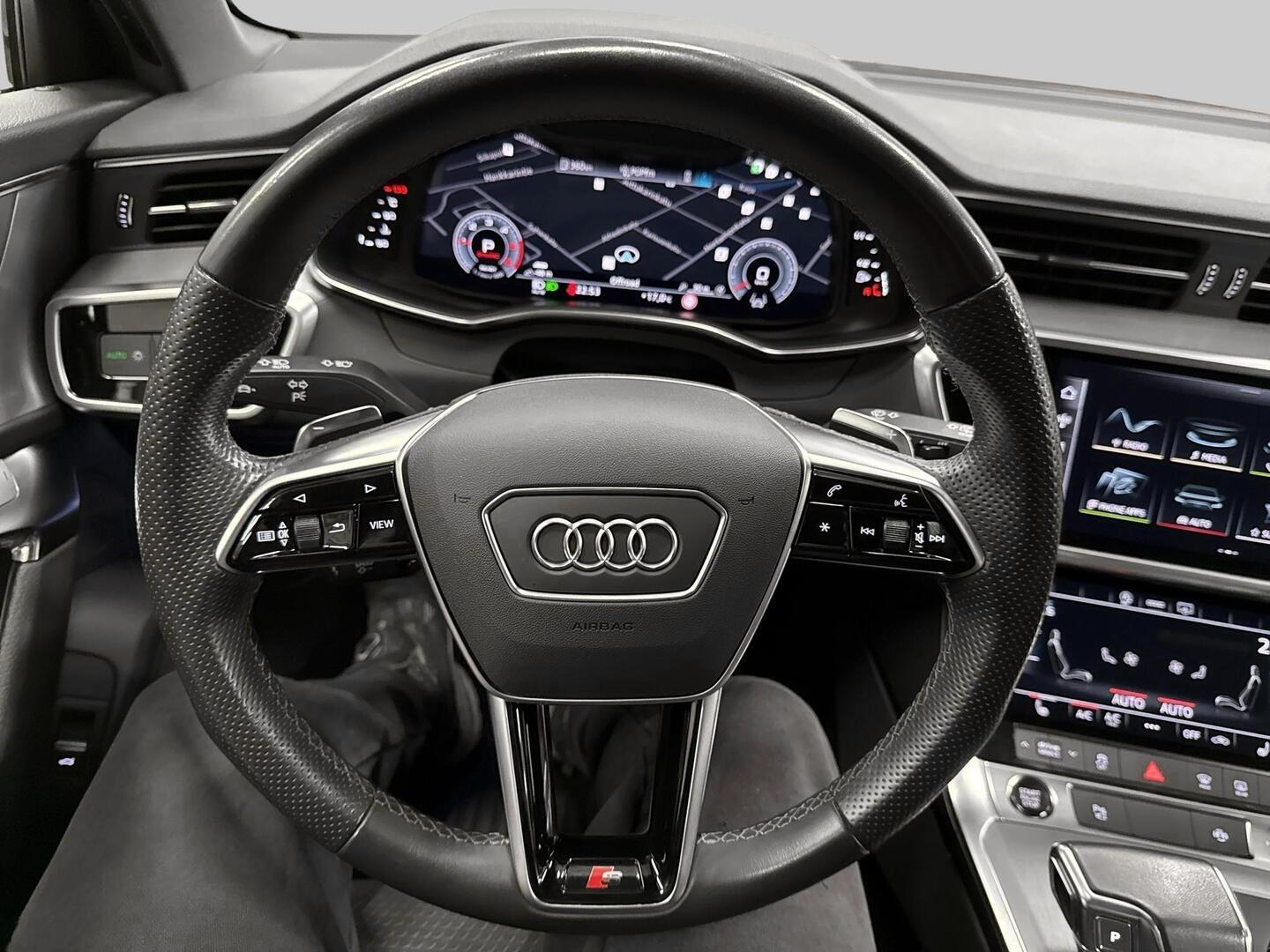AUDI A6 2022