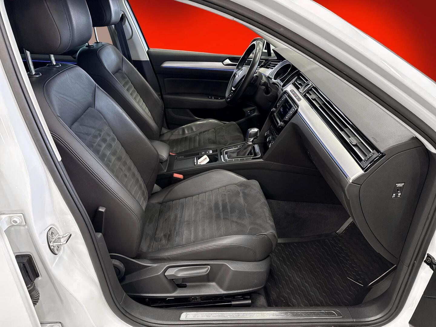 VOLKSWAGEN Passat 2016