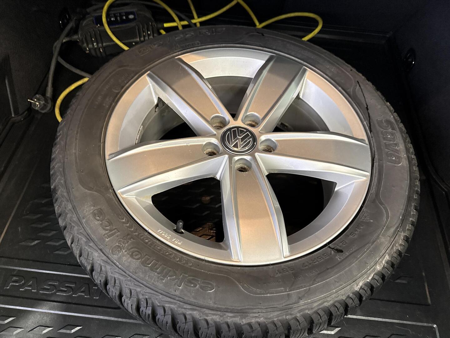 VOLKSWAGEN Passat 2016