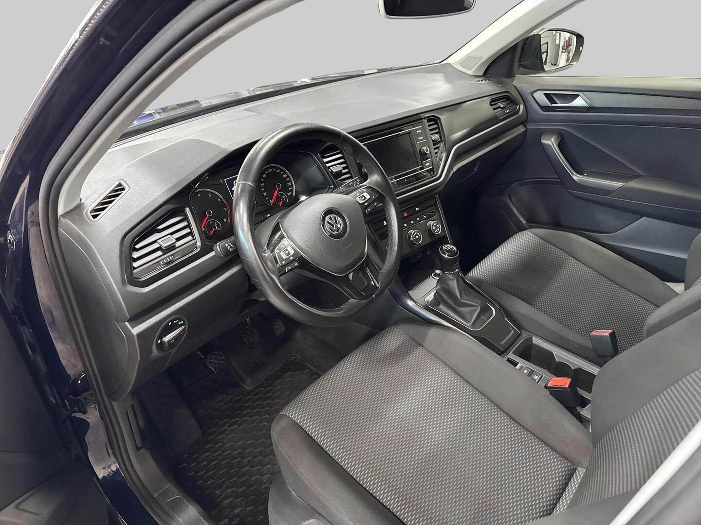 VOLKSWAGEN T-Roc 2018