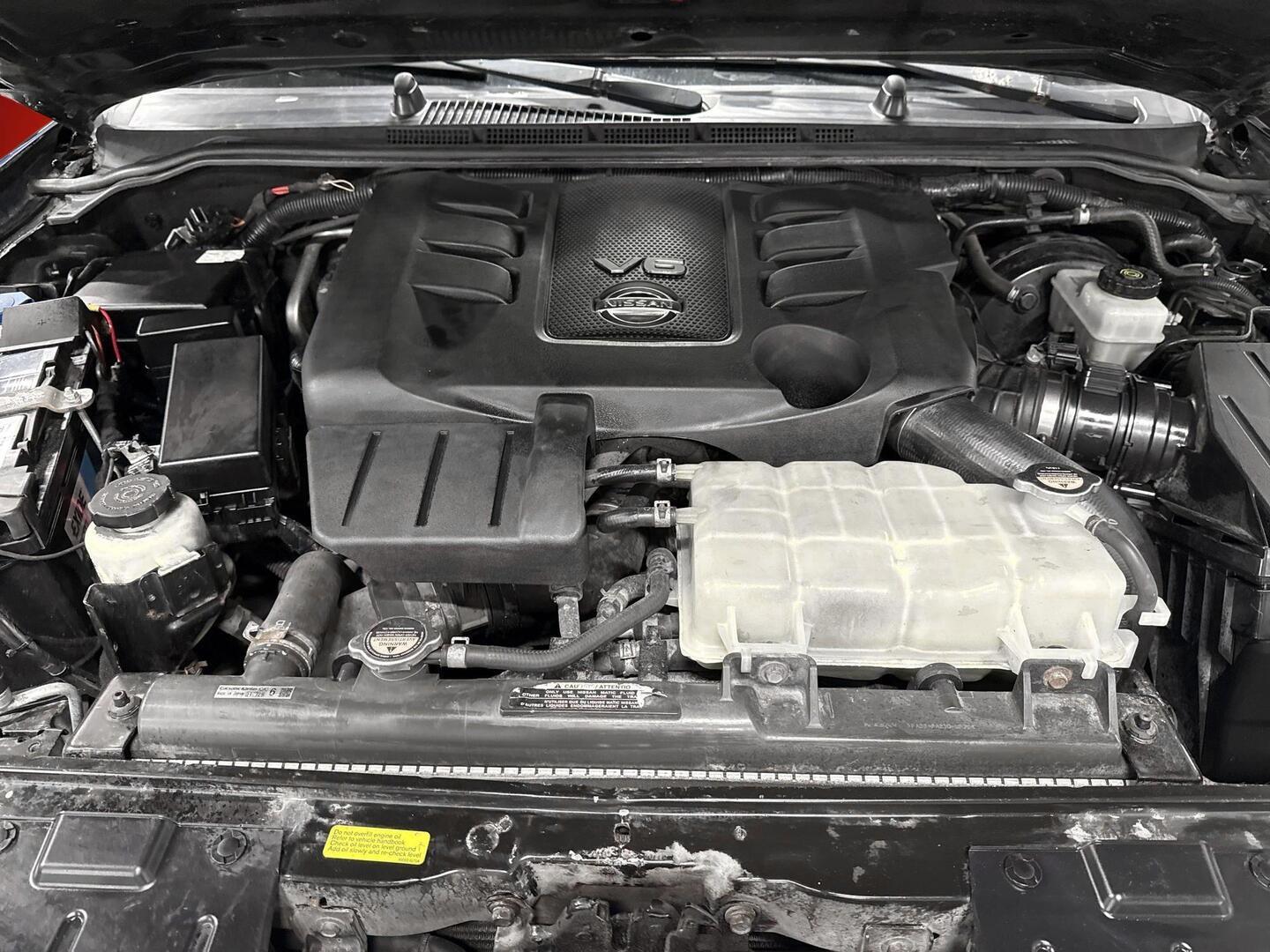 NISSAN Navara 2012