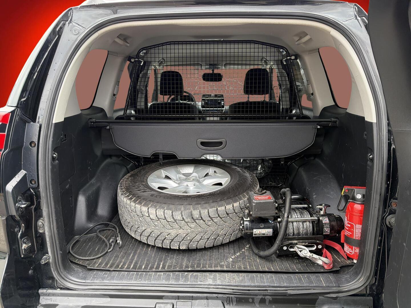 TOYOTA Land Cruiser 2020