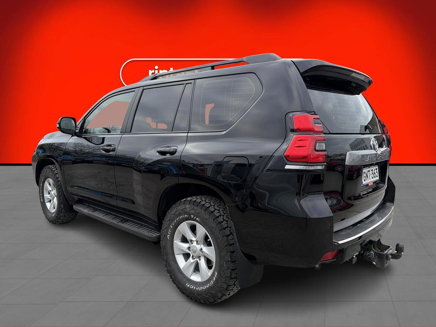 TOYOTA Land Cruiser 2020