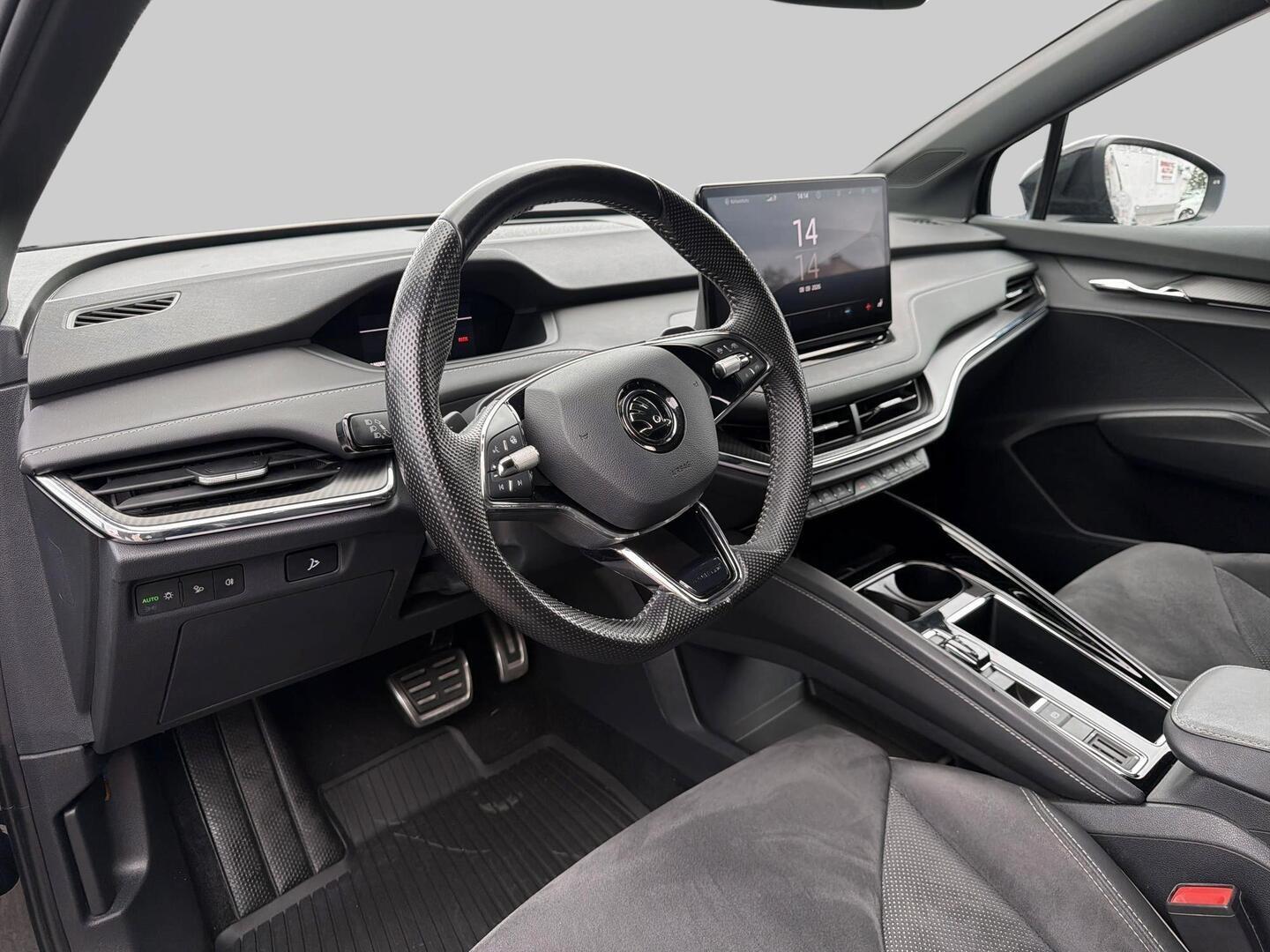 SKODA Enyaq 2022