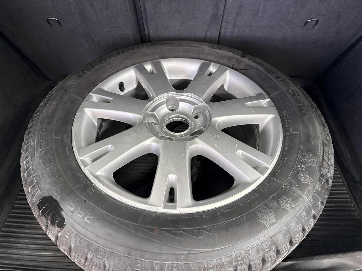 VOLKSWAGEN Touareg 2006