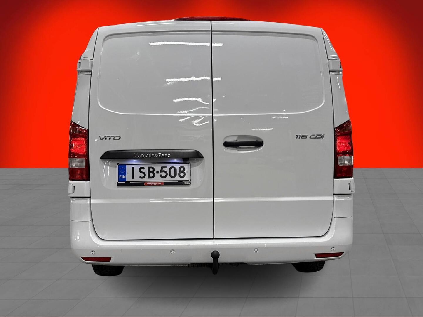 MERCEDES-BENZ VITO 2023