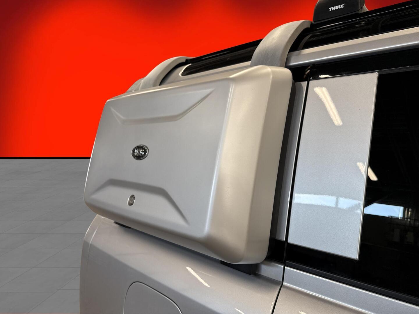 LAND ROVER Defender 2020