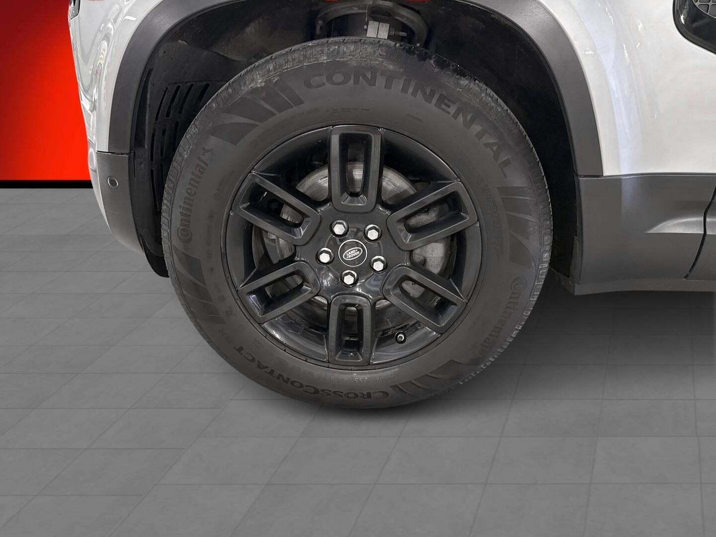 LAND ROVER Defender 2020