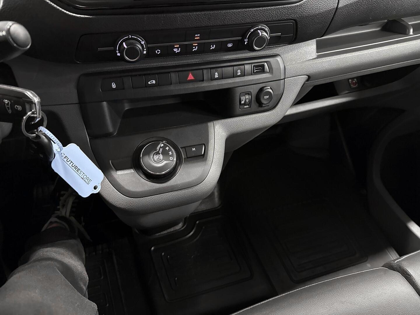 TOYOTA Proace 2021