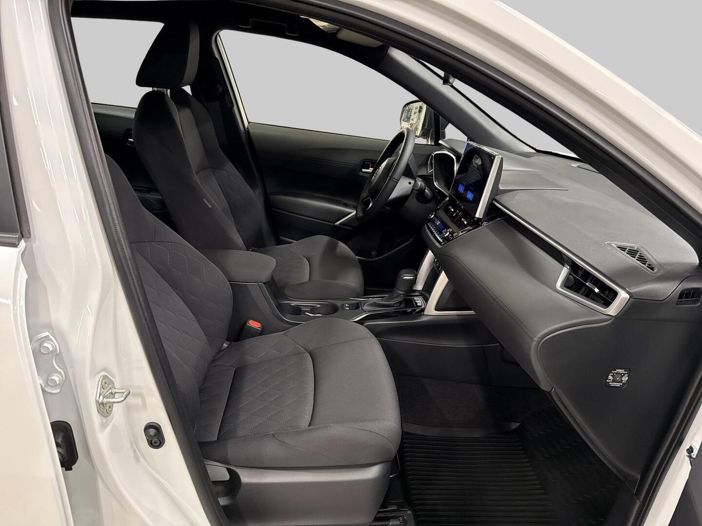 TOYOTA COROLLA CROSS 2025