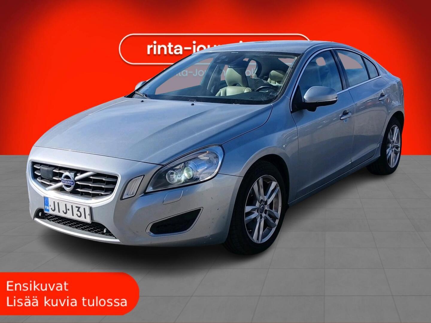 VOLVO S60 2012