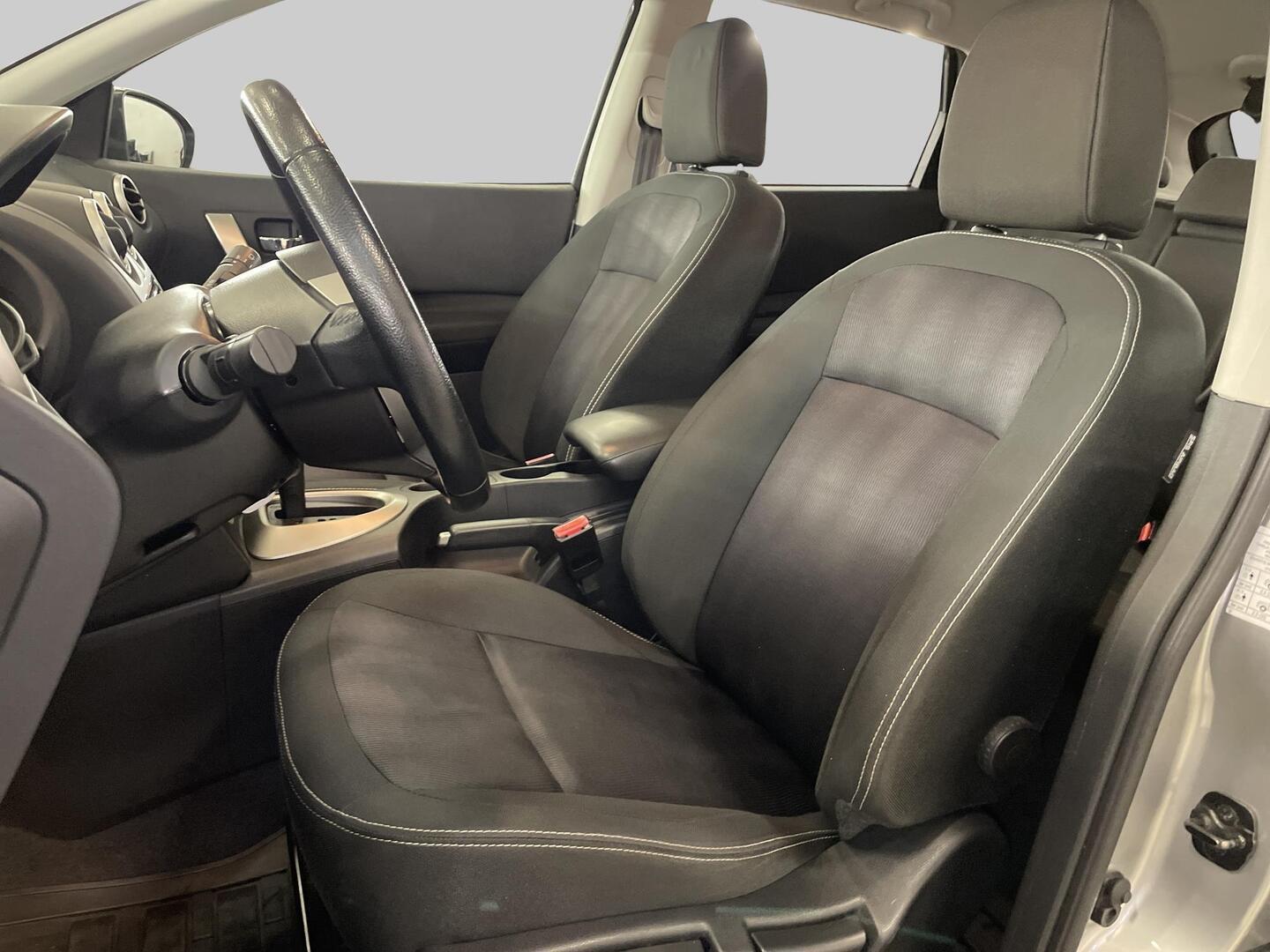 NISSAN Qashqai 2013