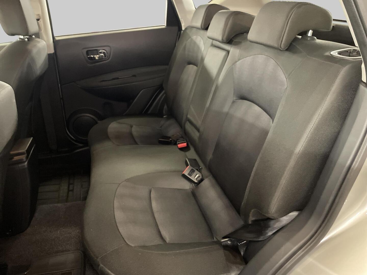NISSAN Qashqai 2013