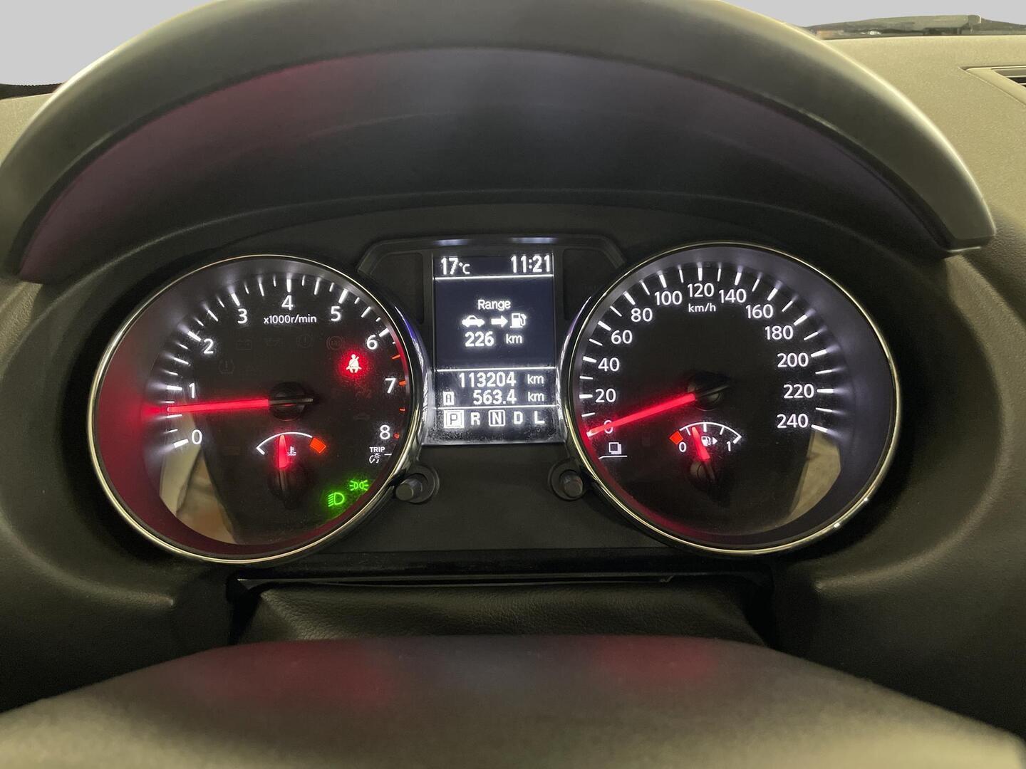 NISSAN Qashqai 2013