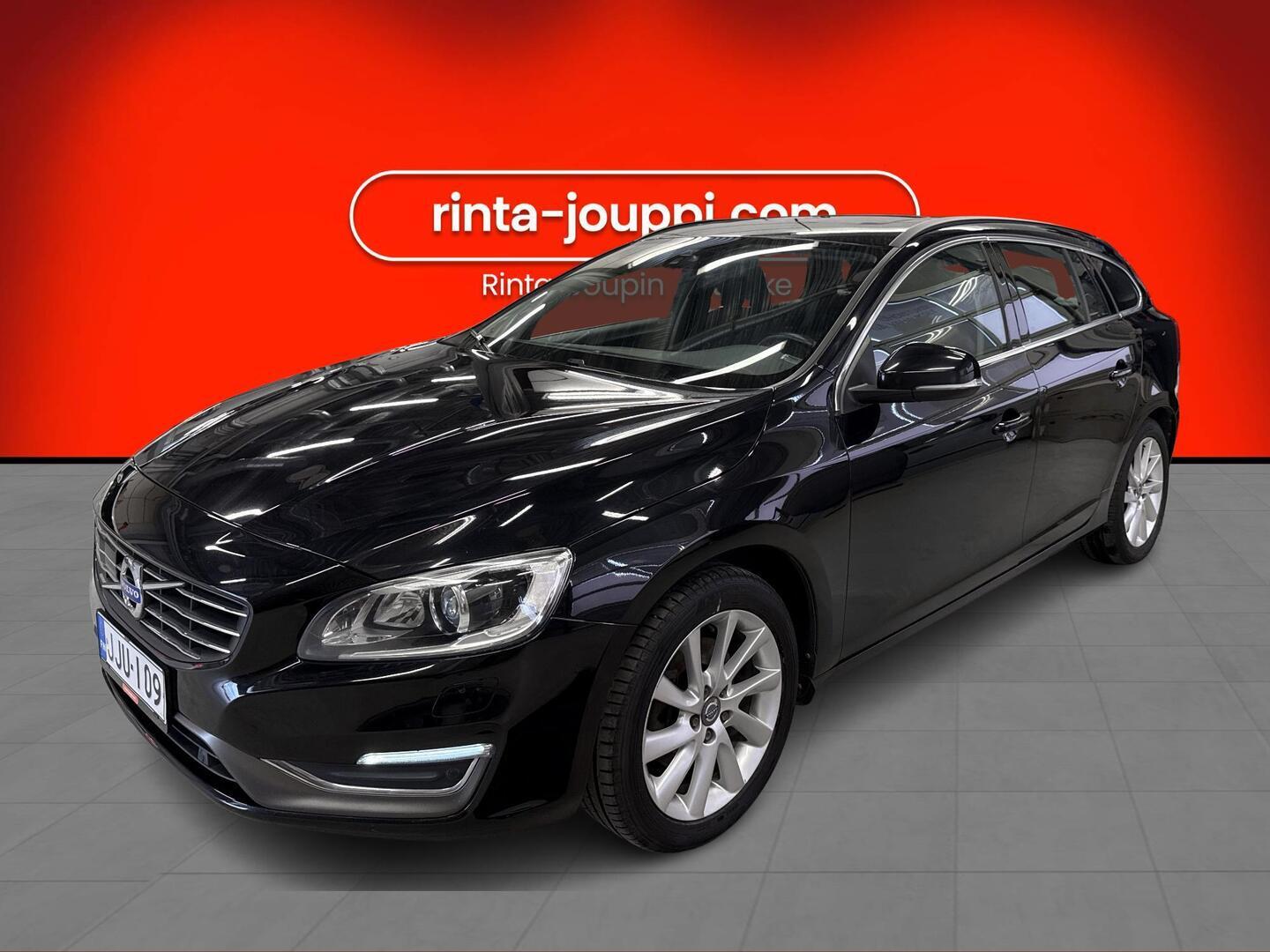 VOLVO V60 2015