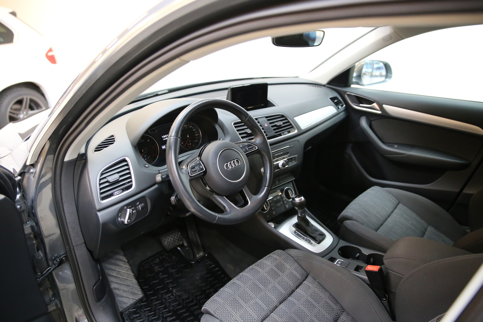 AUDI Q3 2017