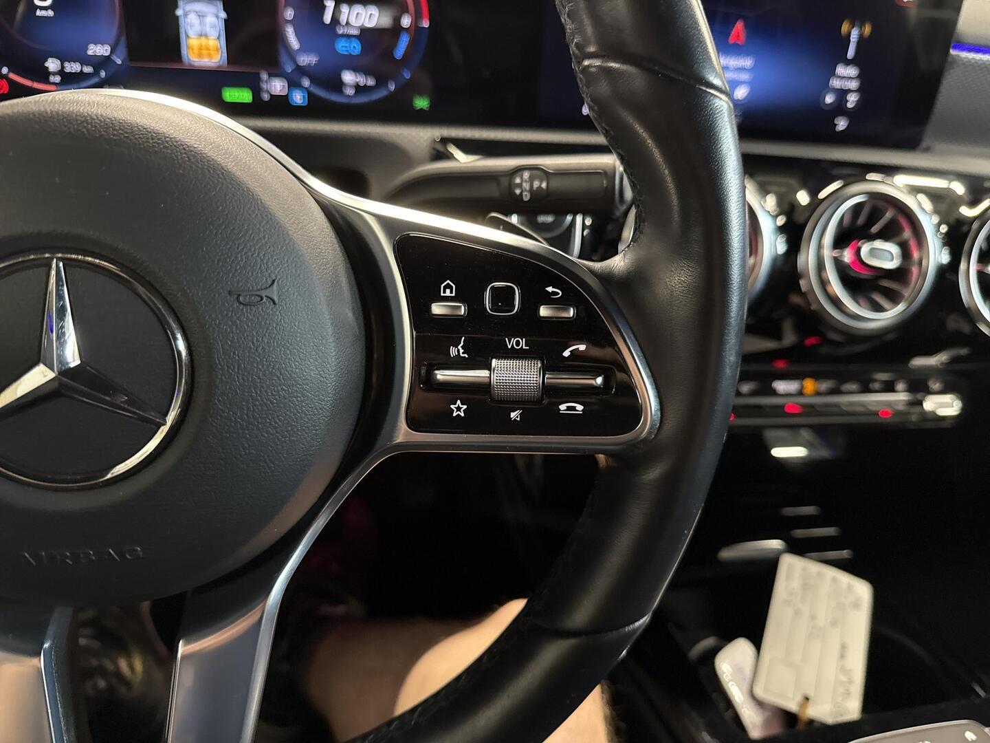 MERCEDES-BENZ CLA 2022