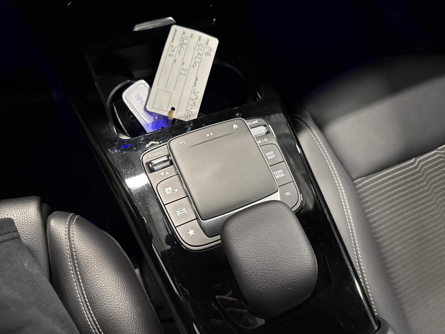 MERCEDES-BENZ CLA 2022