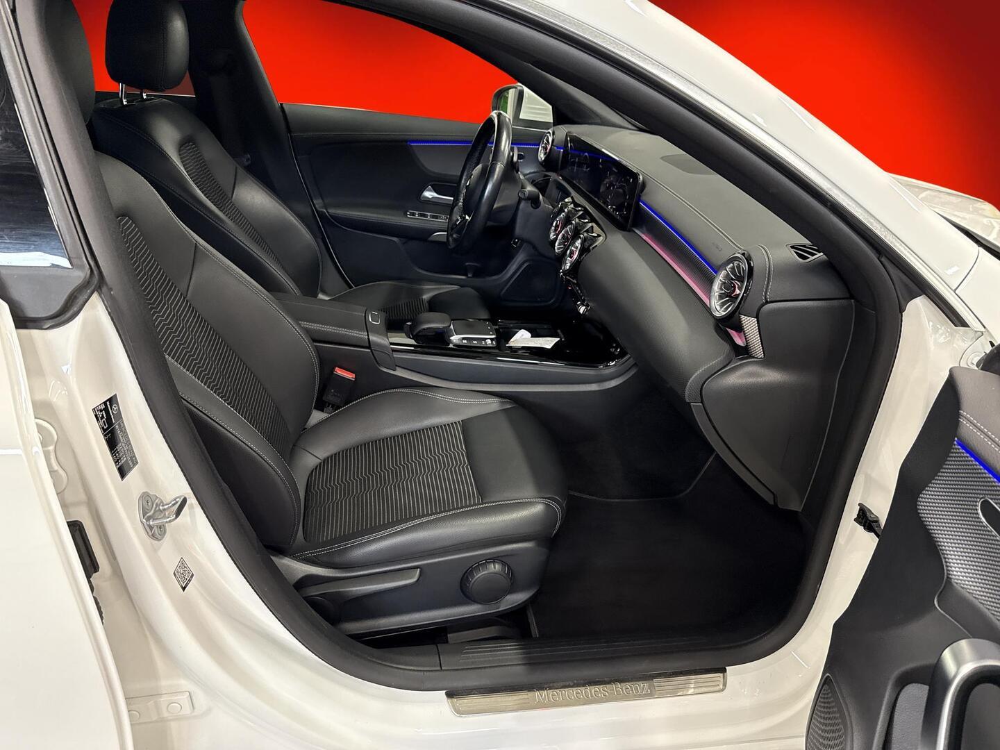 MERCEDES-BENZ CLA 2022