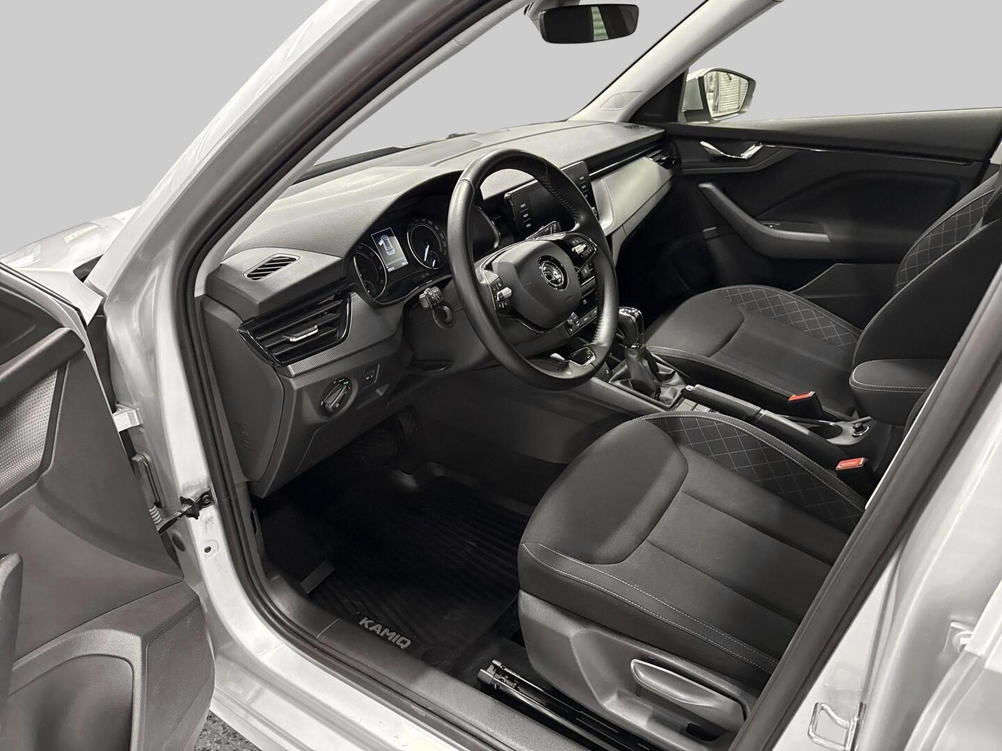 SKODA Kamiq 2023