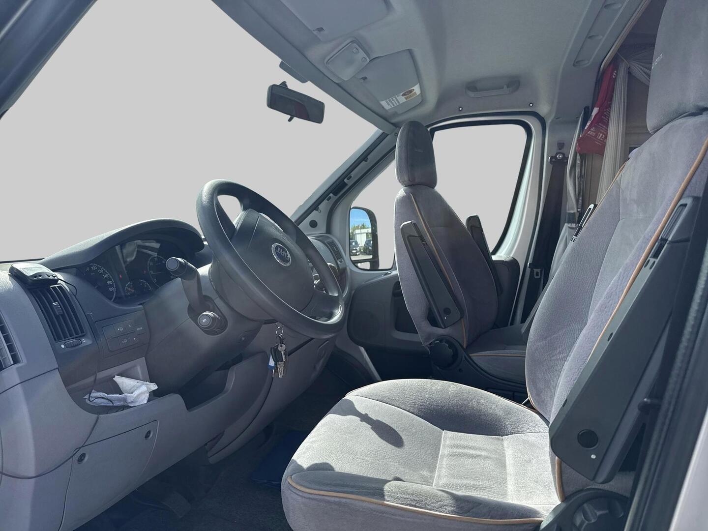 ADRIA Maxivan 600 2007
