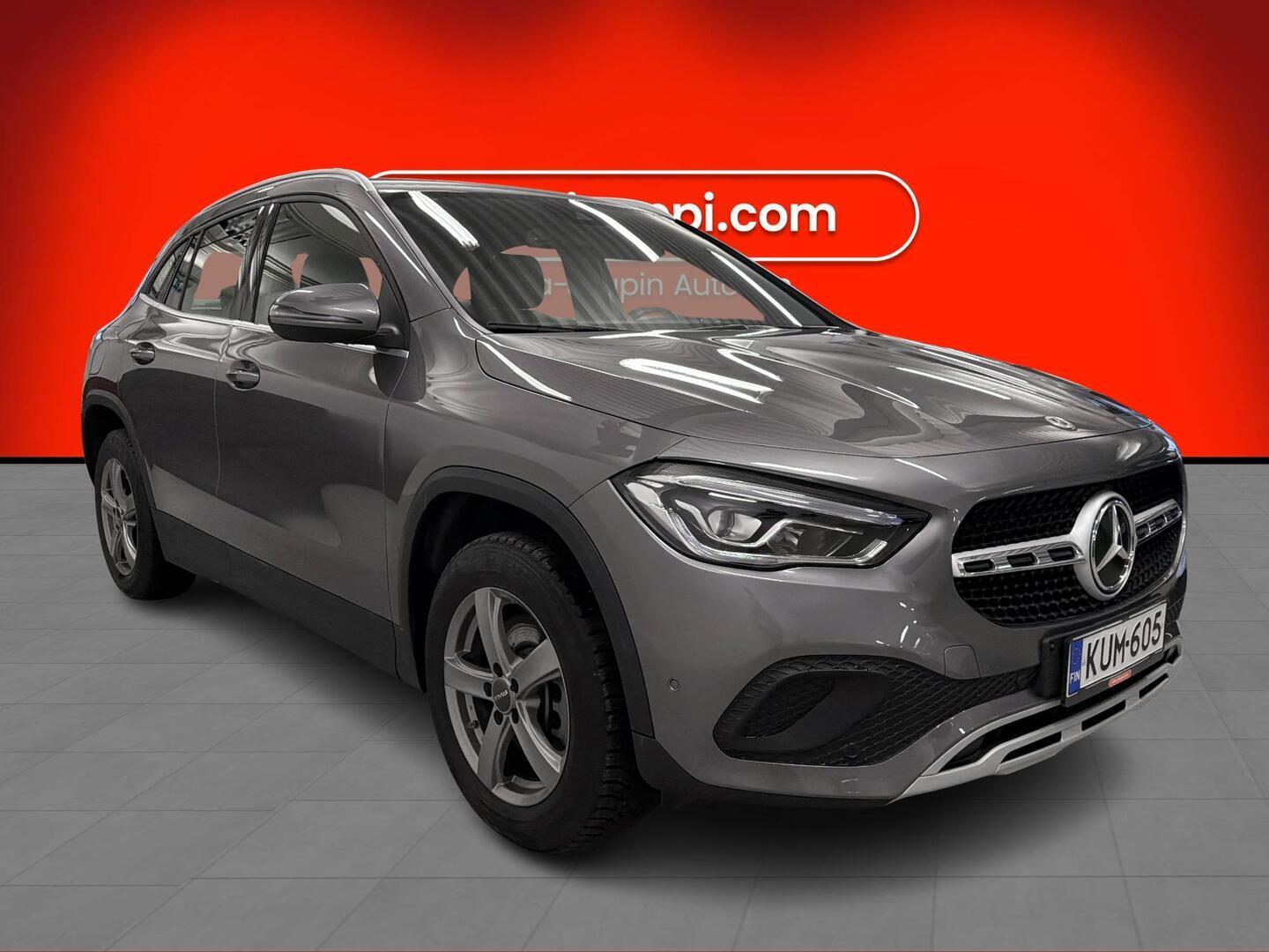 MERCEDES-BENZ GLA 2021