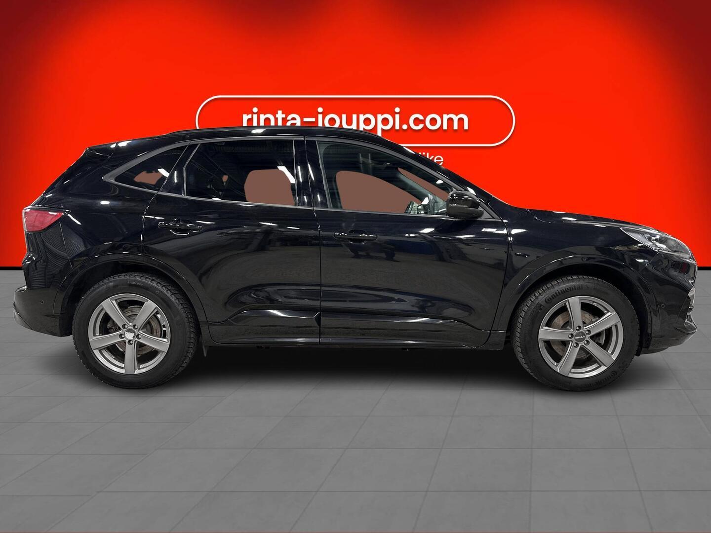 FORD Kuga 2023