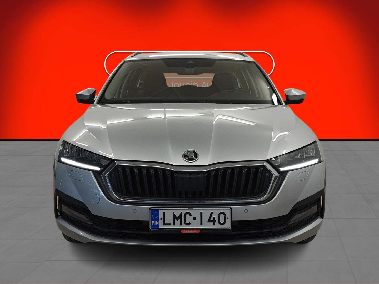 SKODA Octavia 2024