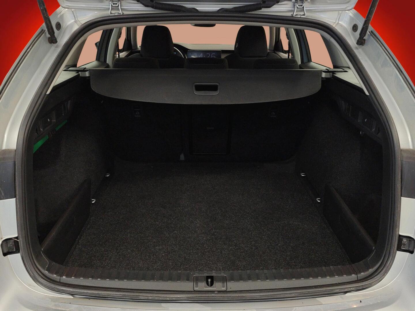 SKODA Octavia 2024