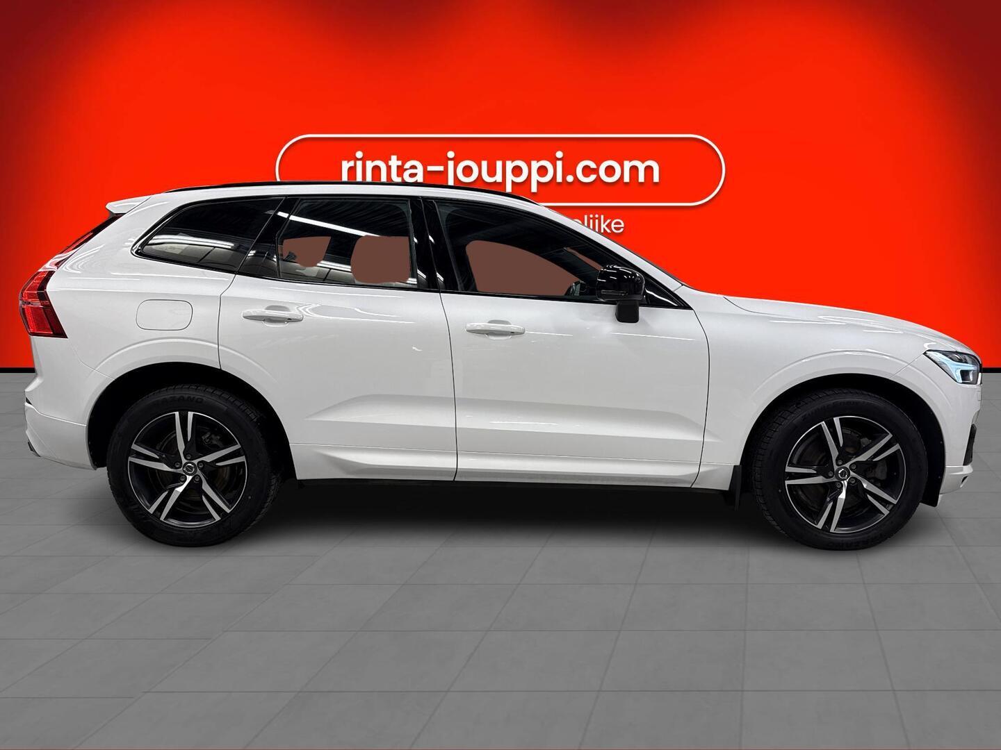 VOLVO XC60 2020