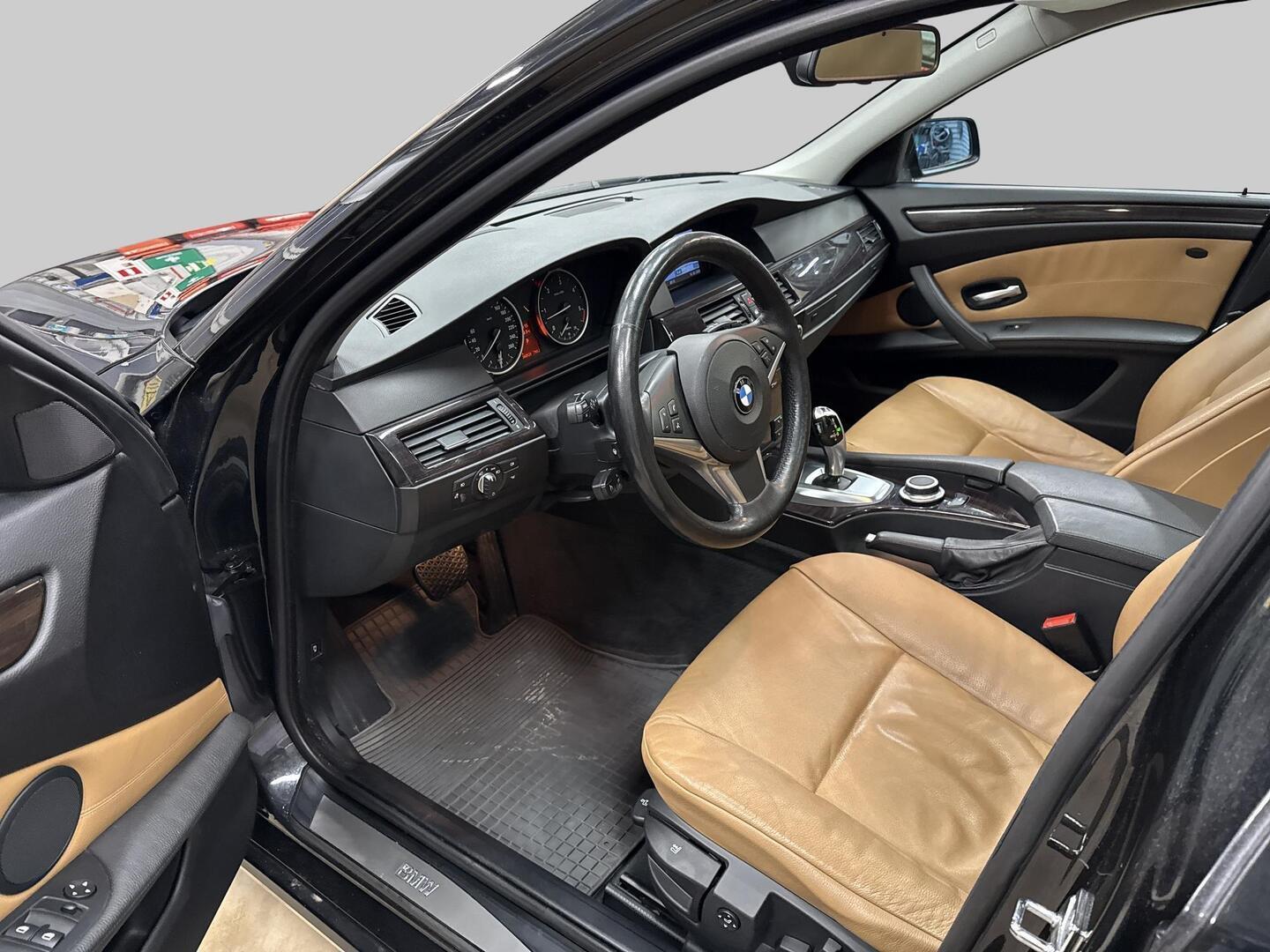BMW 525 2008