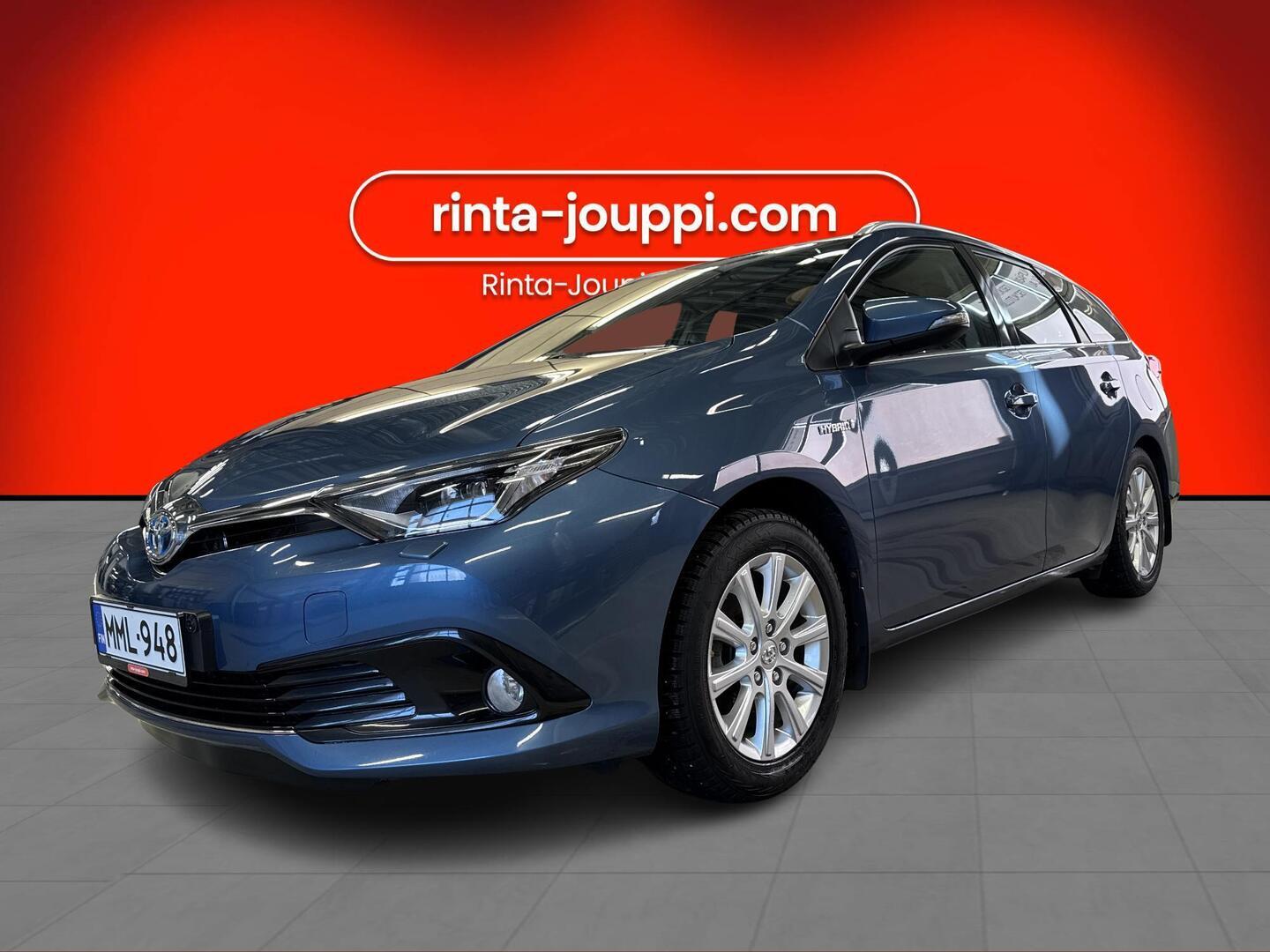 TOYOTA AURIS 2015