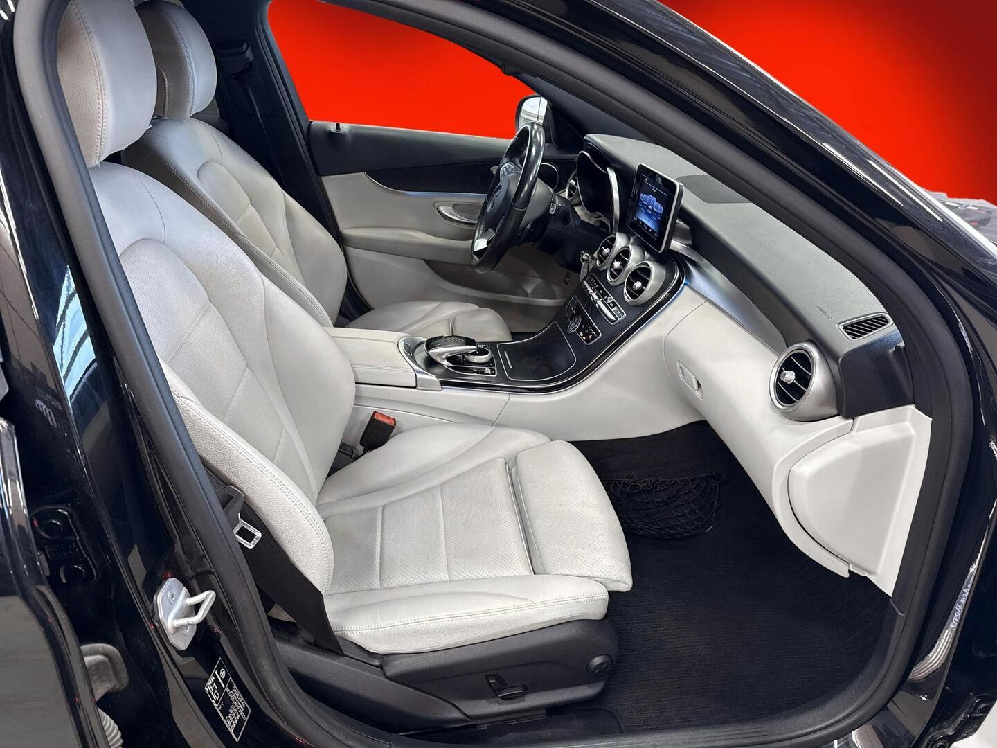 MERCEDES-BENZ C 2016