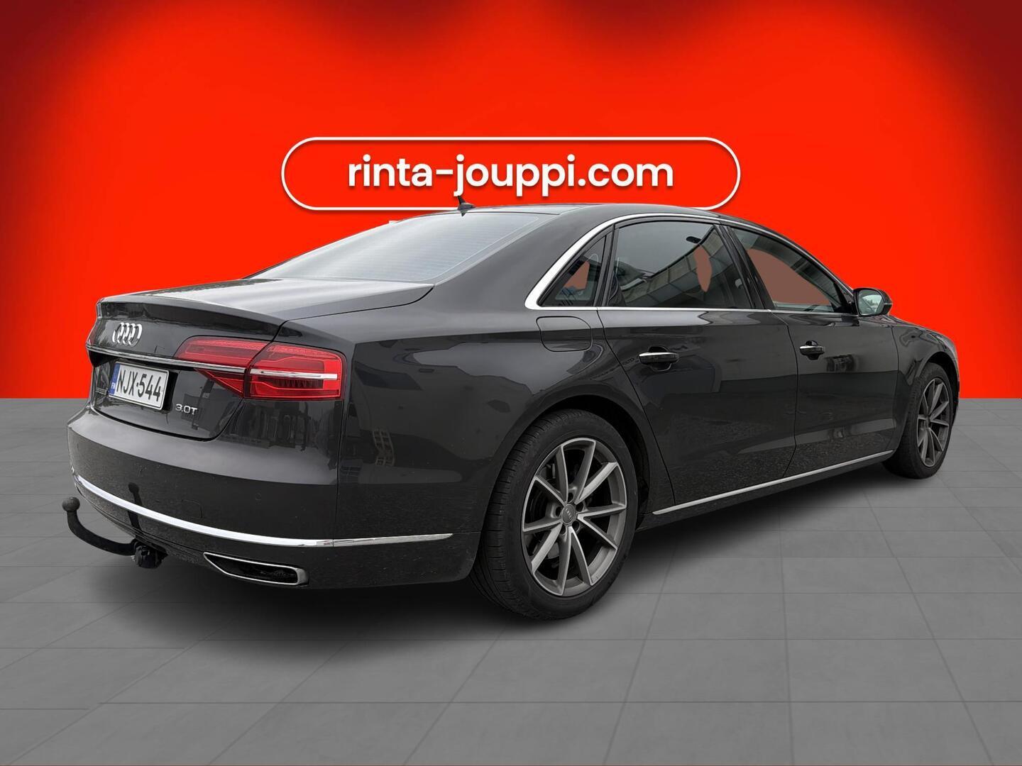 AUDI A8 2016