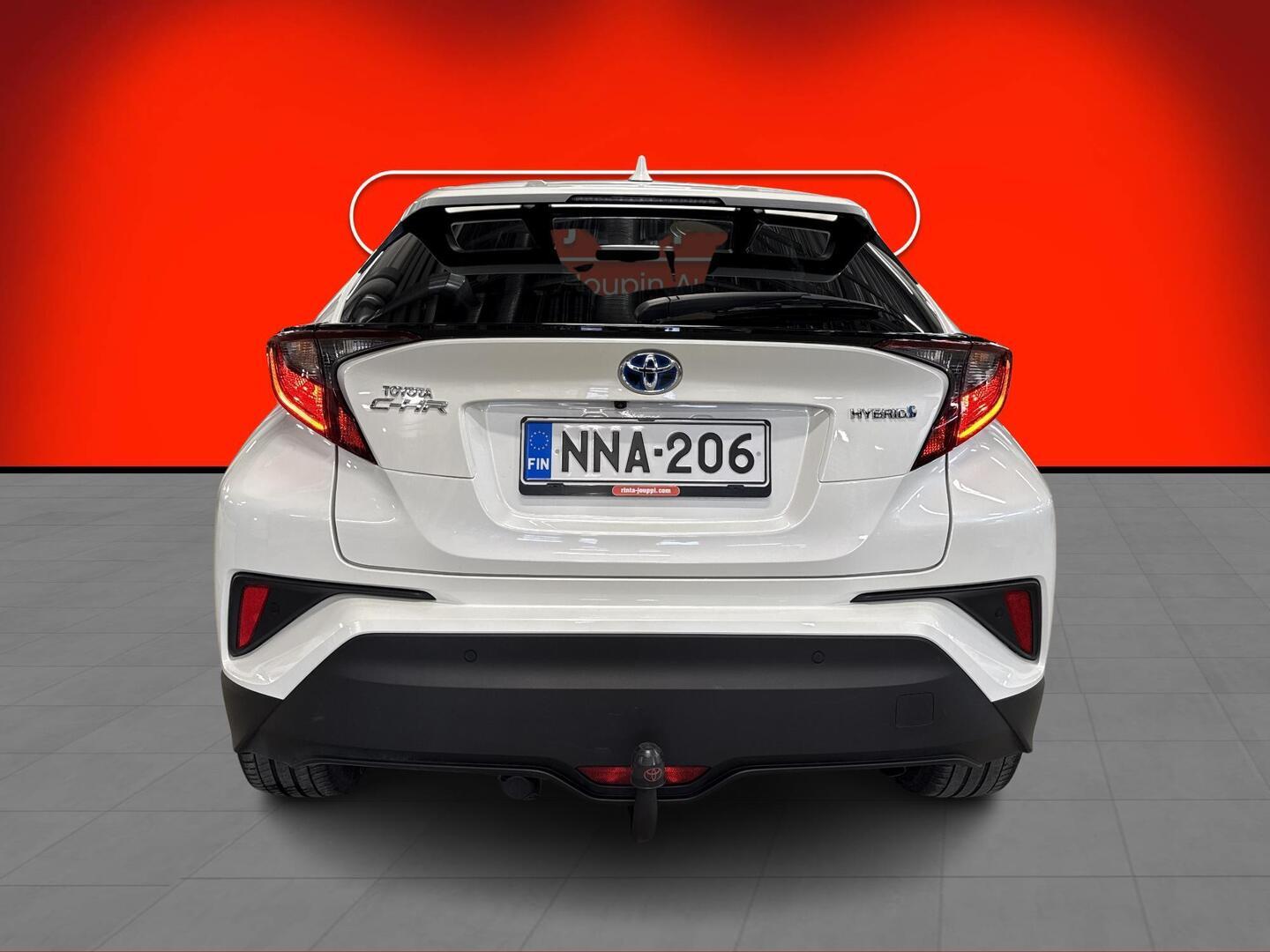TOYOTA C-HR 2021