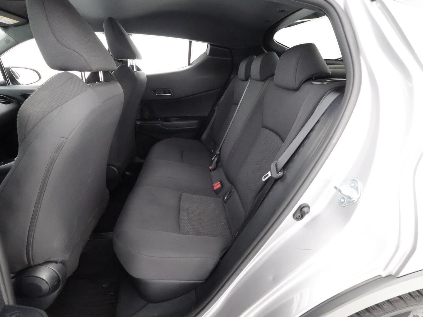 TOYOTA C-HR 2019