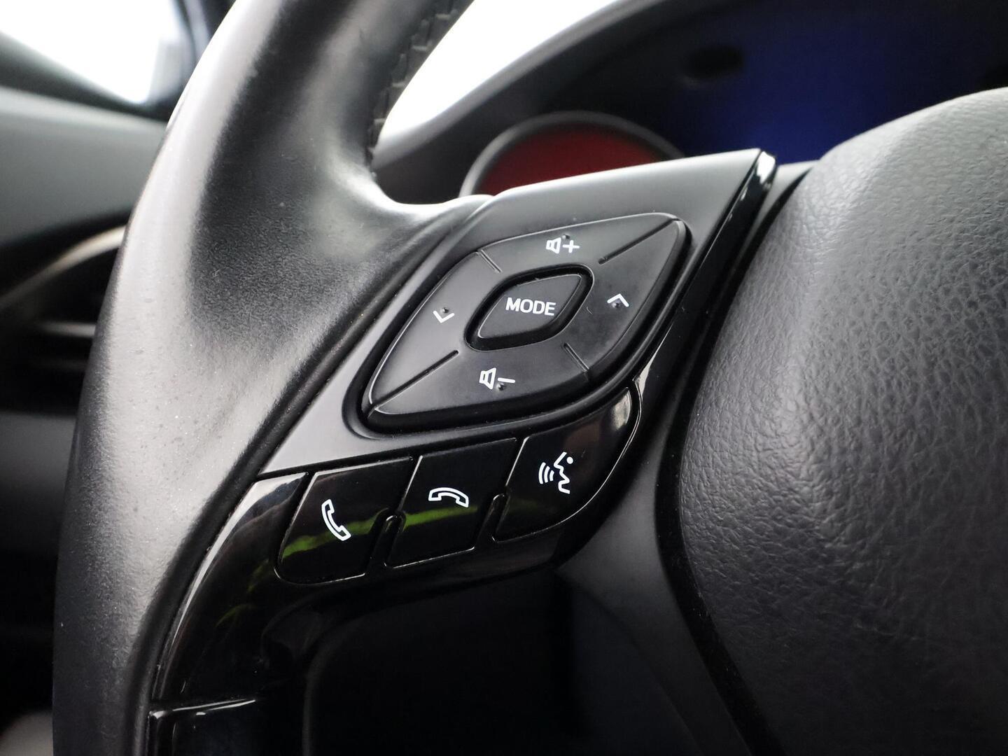 TOYOTA C-HR 2019
