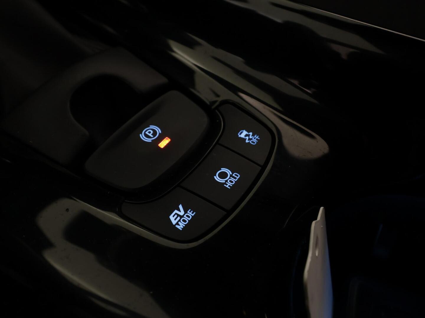 TOYOTA C-HR 2019