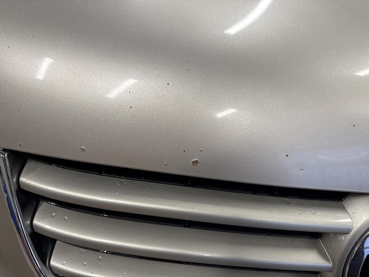 VOLKSWAGEN Caravelle 2005