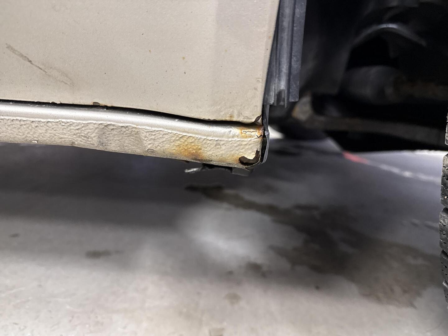 VOLKSWAGEN Caravelle 2005