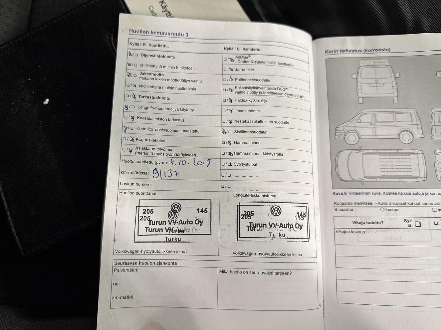 VOLKSWAGEN Caravelle 2005