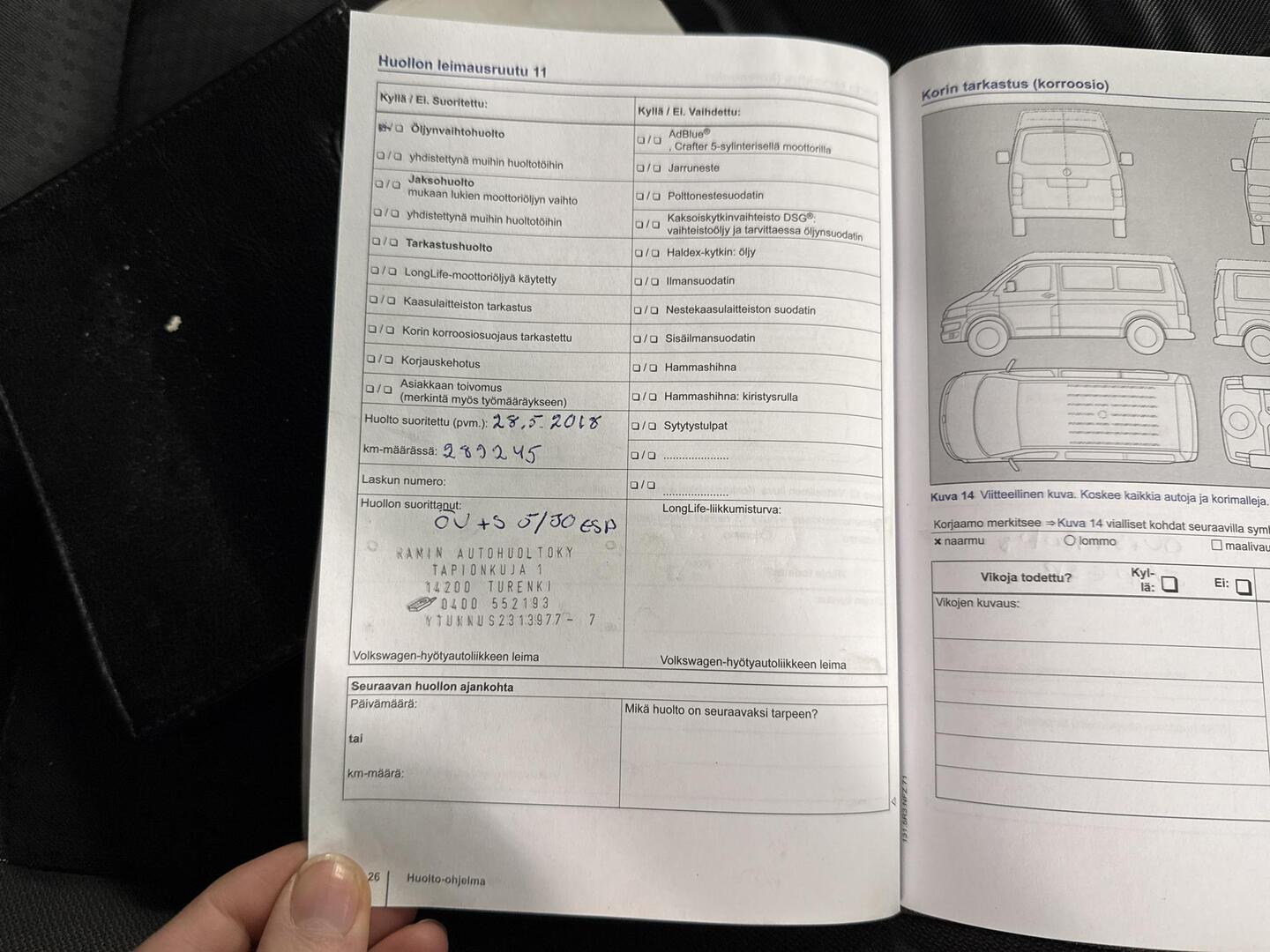 VOLKSWAGEN Caravelle 2005