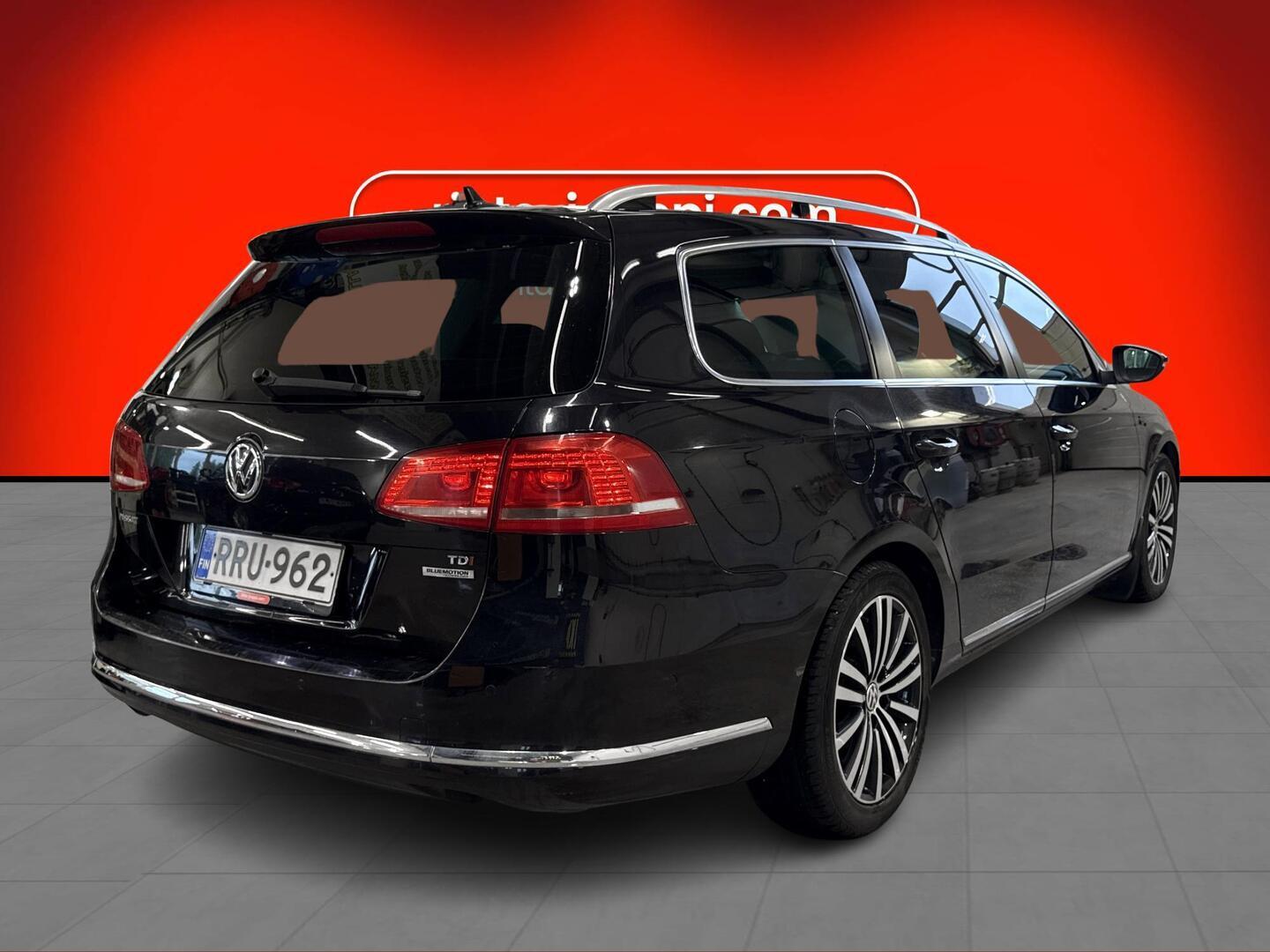 VOLKSWAGEN Passat 2014