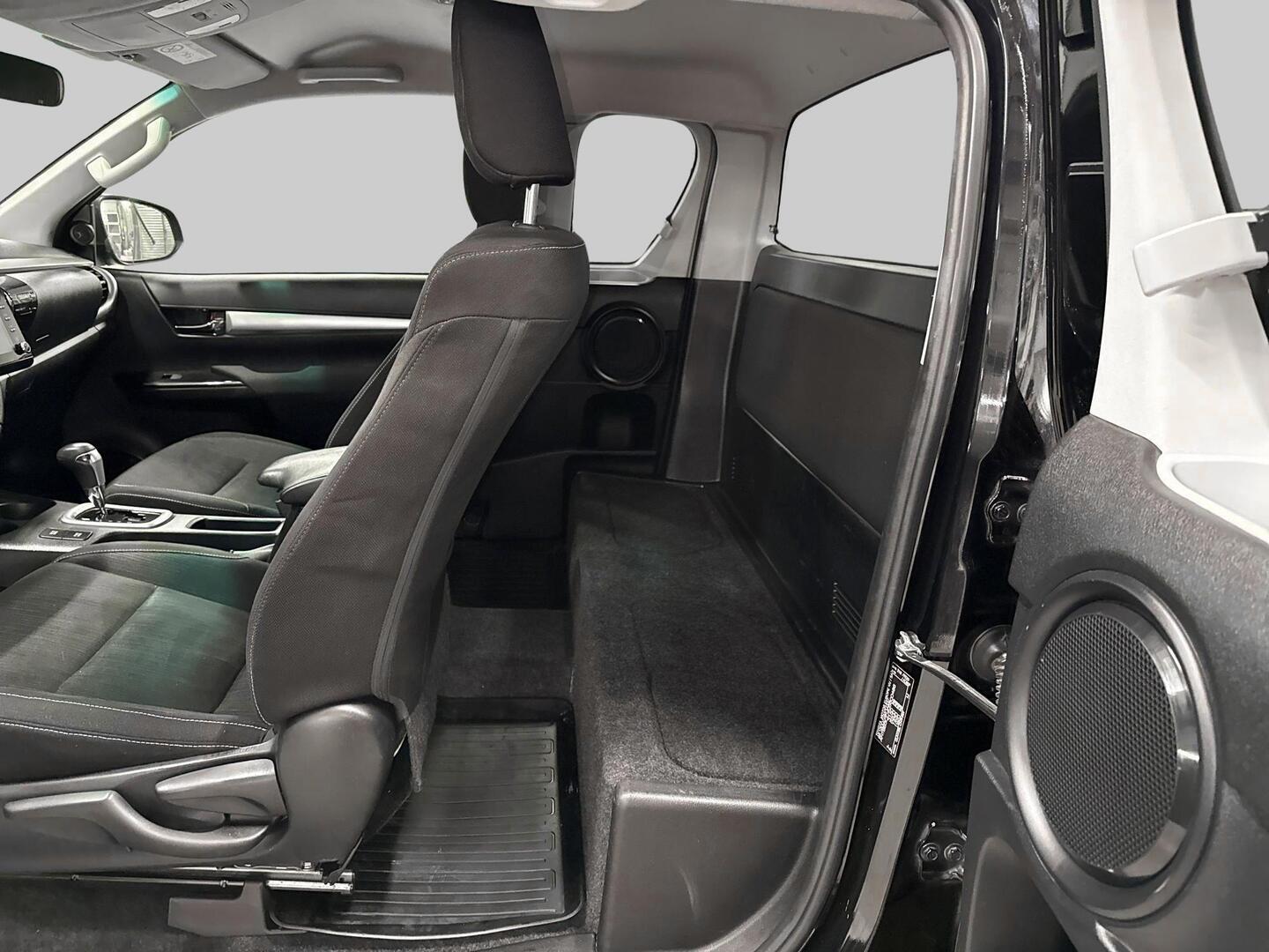 TOYOTA HILUX 2021