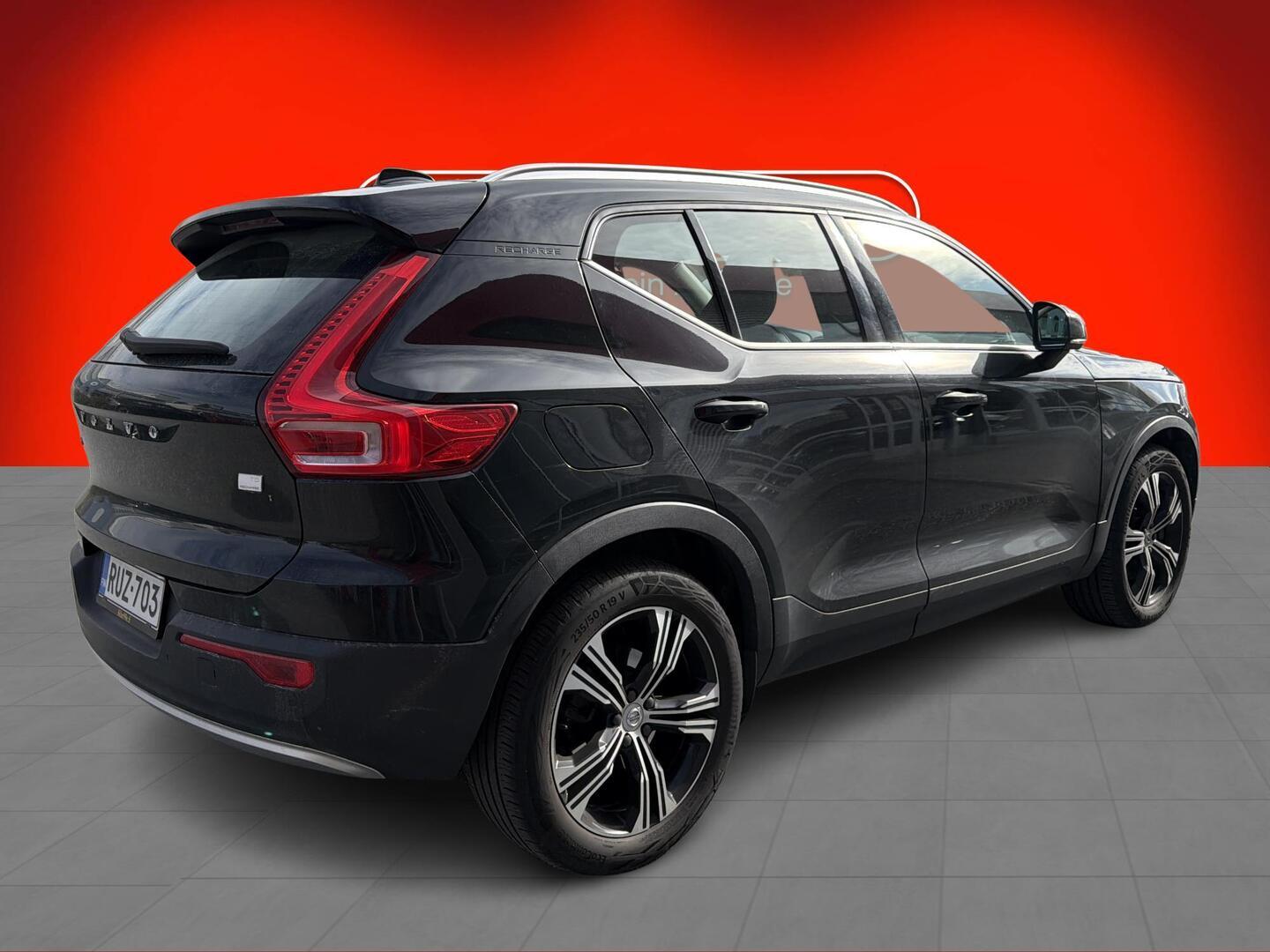 VOLVO XC40 2020