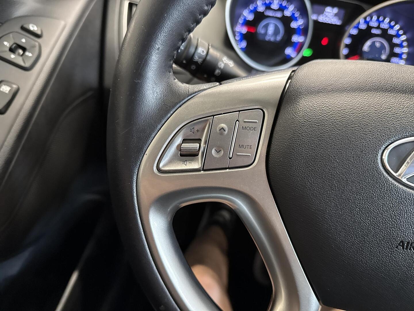 HYUNDAI ix35 2012