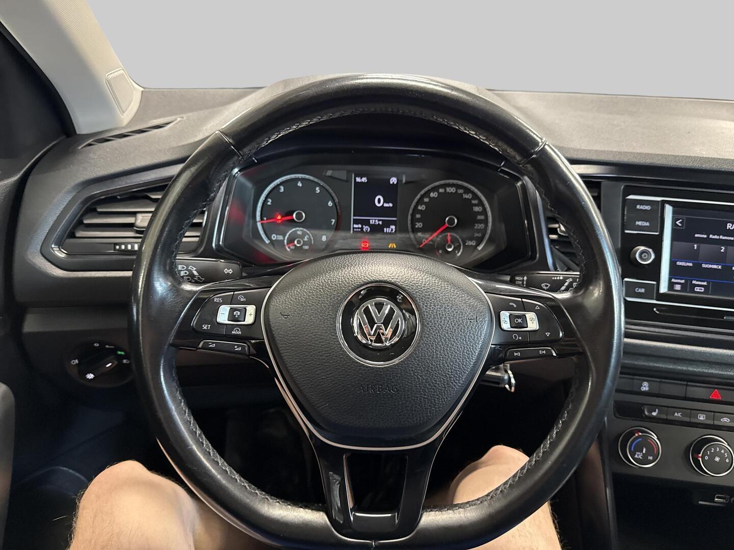 VOLKSWAGEN T-Roc 2018