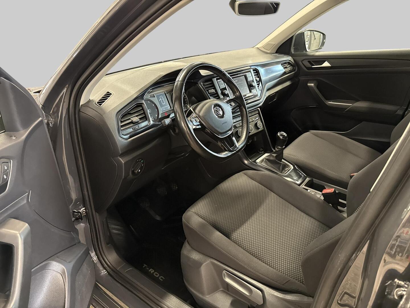 VOLKSWAGEN T-Roc 2018