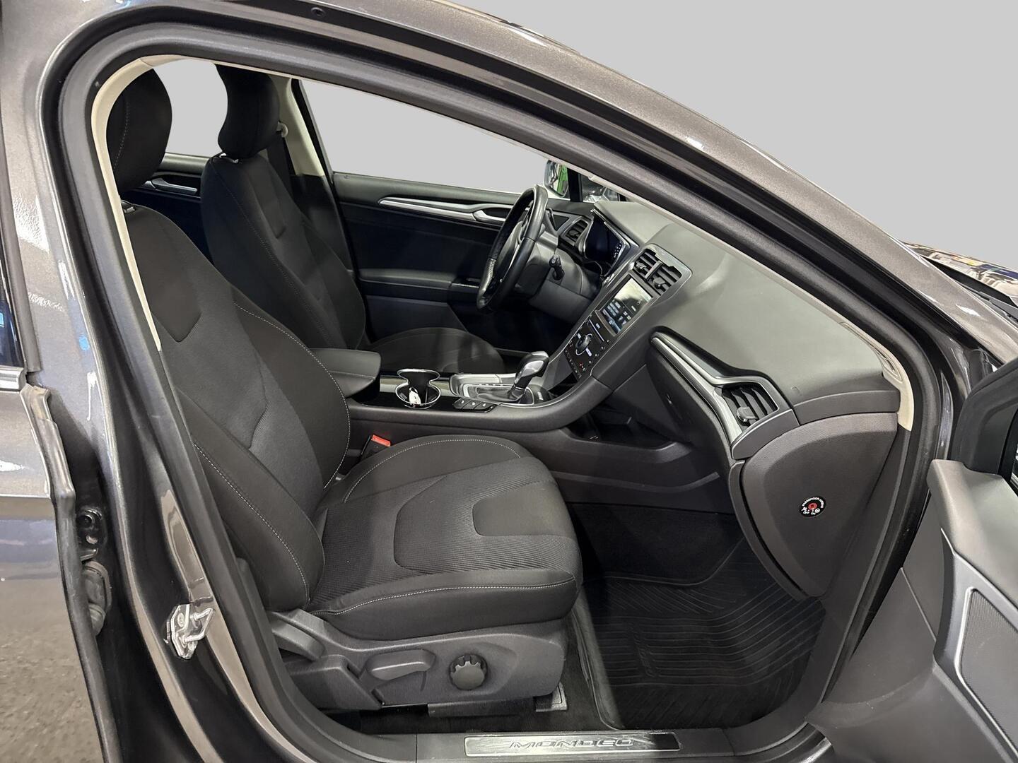 FORD Mondeo 2015